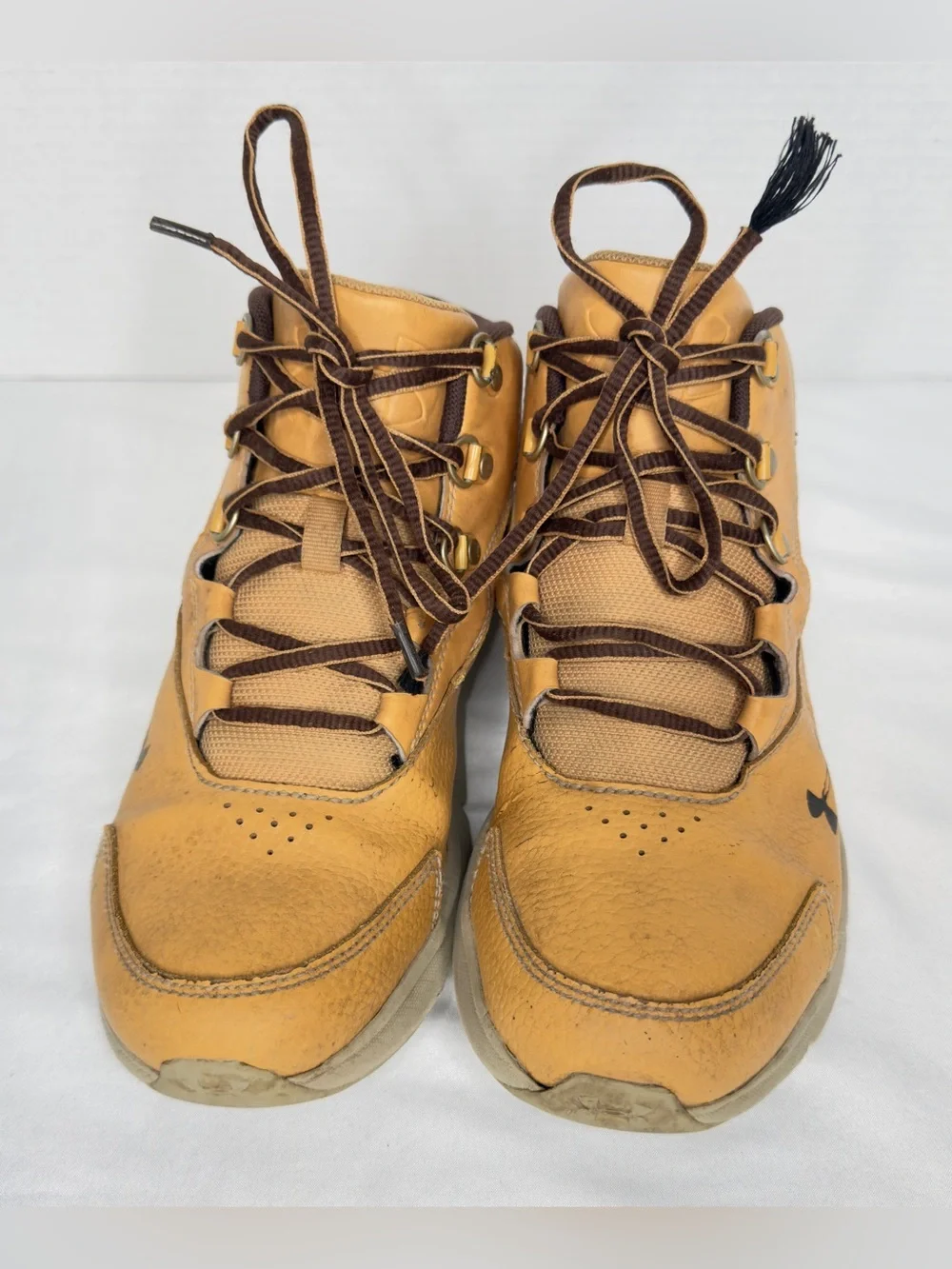 Under Armour Youth Hiking Boots Size 6Y Tan & Brown Lace Up Outdoor
